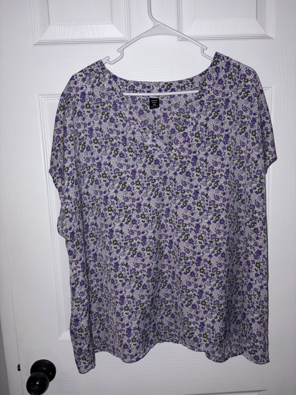 SHEIN Purple Floral Short Sleeve Blouse